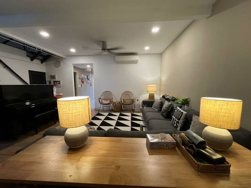 2-storey Terraced House for Sale in Usj 2 (Subang Jaya) - JeffSally Lee - Living Room - PropertyGuru.com.my