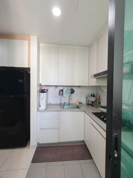 Kondominium untuk Dijual di Infiniti 3 Residences - Rony Yeo - Kitchen - PropertyGuru.com.my