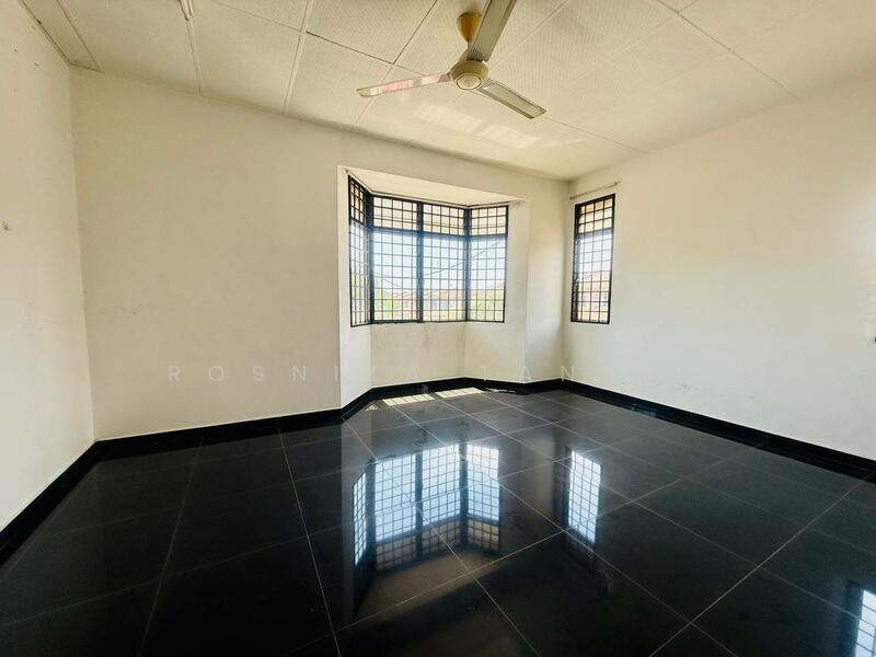 Rumah Teres 2 Tingkat untuk Dijual di Taman Seremban Jaya (Rantau) - Rosniza Tanidi - Interior - PropertyGuru.com.my