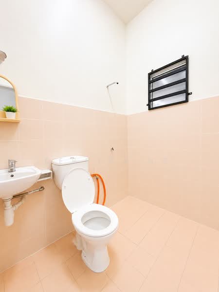 Rumah Teres 1 Tingkat untuk Dijual di Bandar Puteri Jaya (Sungai Petani) - Derrick Ng - Bathroom - PropertyGuru.com.my