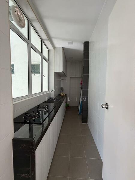 Condominium for Sale at The H2O Condominium - TS Lim - Kitchen - PropertyGuru.com.my