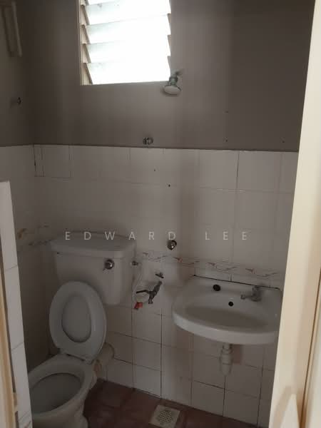 Apartment for Rent at Gambier Heights - Edward Lee - Bathroom - PropertyGuru.com.my