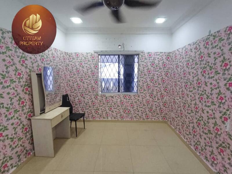 For Sale - [Corner Lot IF. Loan I45x71 I4 Cars Park] Taman Restu , Kajang