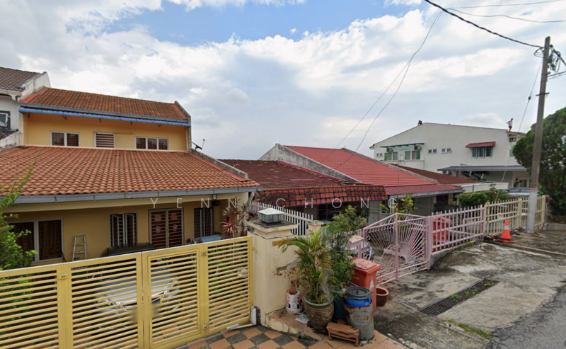 1-storey Terraced House for Sale in Seksyen 8 (Petaling Jaya) - Yenn Chong - Exterior - PropertyGuru.com.my
