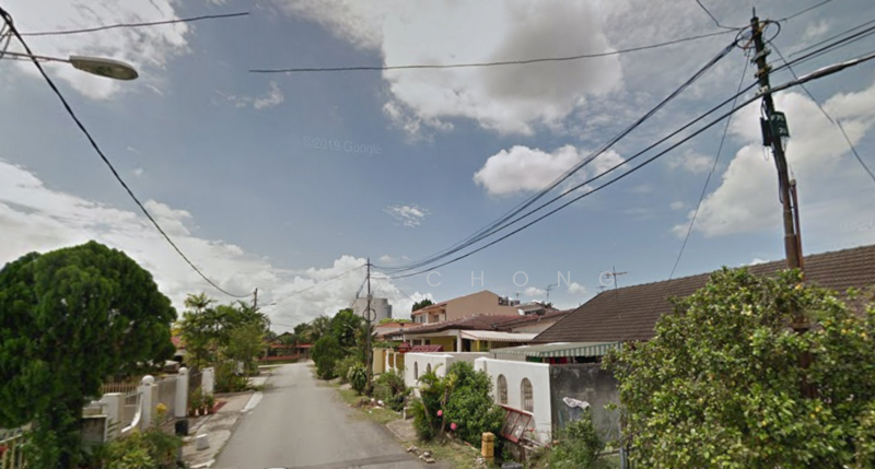 1-storey Terraced House for Sale in Seksyen 8 (Petaling Jaya) - Yenn Chong - Exterior - PropertyGuru.com.my