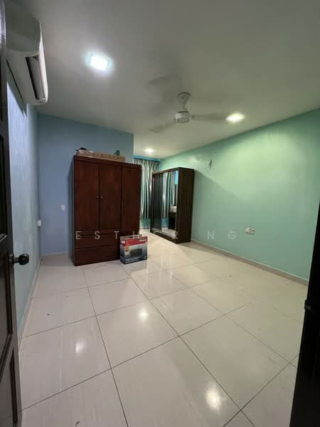 Bungalow for Sale in Saujana Utama (Selangor) - Esther Ng - Bedroom - PropertyGuru.com.my