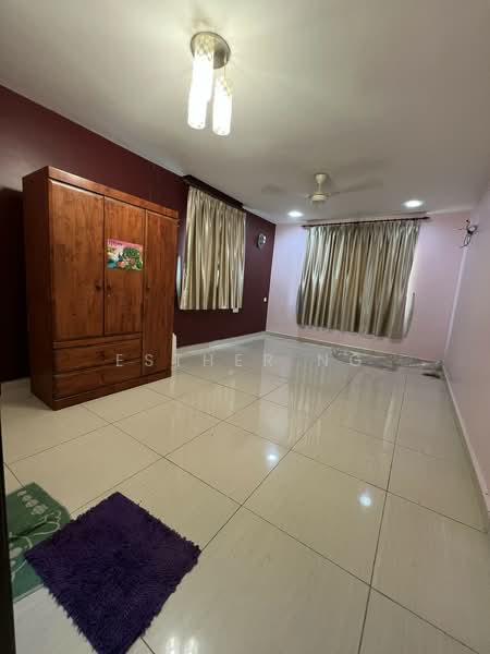 Bungalow for Sale in Saujana Utama (Selangor) - Esther Ng - Bedroom - PropertyGuru.com.my