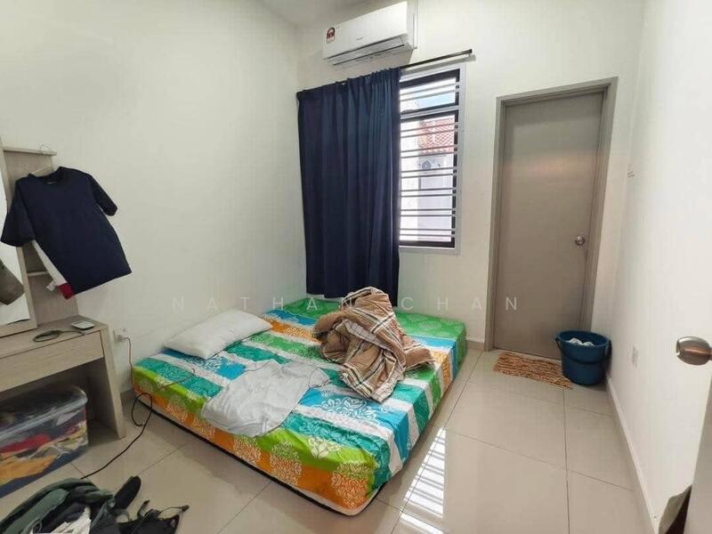 For Sale - Dato Onn Dato Onn Datos Onns