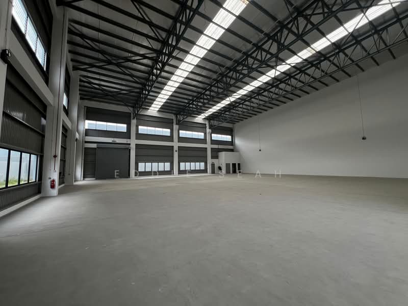Detached Factory for Rent in Sungai Buloh (Selangor) - Eddie Seah - Interior - PropertyGuru.com.my