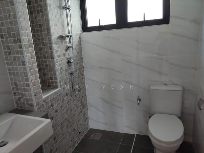 2.5-storey Terraced House for Sale in Bandar Puchong Utama (Puchong) - May Yean - Bathroom - PropertyGuru.com.my