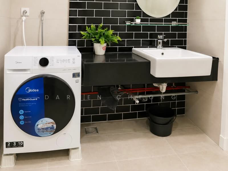 Apartment for Sale at Union Suites - DARREN CHEONG - Bathroom - PropertyGuru.com.my