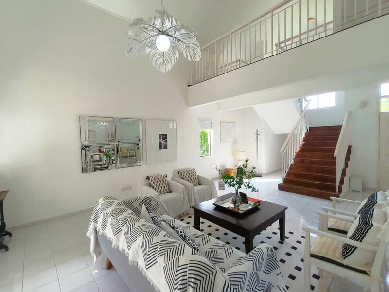 Bungalow for Sale in Leisure Farm (Gelang Patah) - SK GOO - Living Room - PropertyGuru.com.my