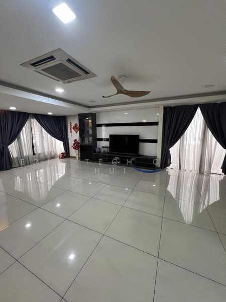 Semi-Detached House for Sale in Bukit Angkat (Kajang) - Eric Teoh - Living Room - PropertyGuru.com.my