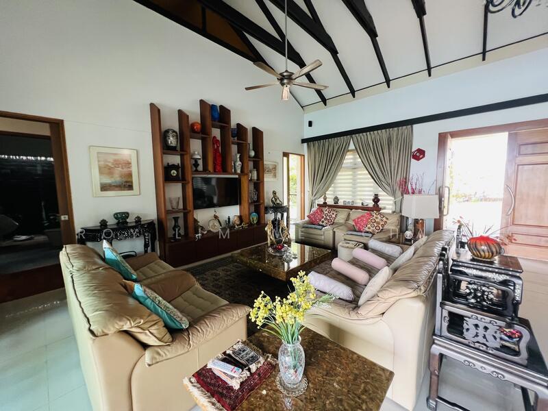 Bungalow for Sale in Leisure Farm (Gelang Patah) - Roy Lim Wei Chao - Living Room - PropertyGuru.com.my