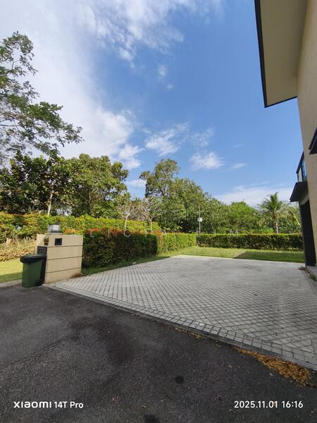 Untuk Disewa - FOREST CITY