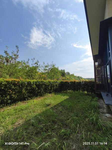 Untuk Disewa - FOREST CITY