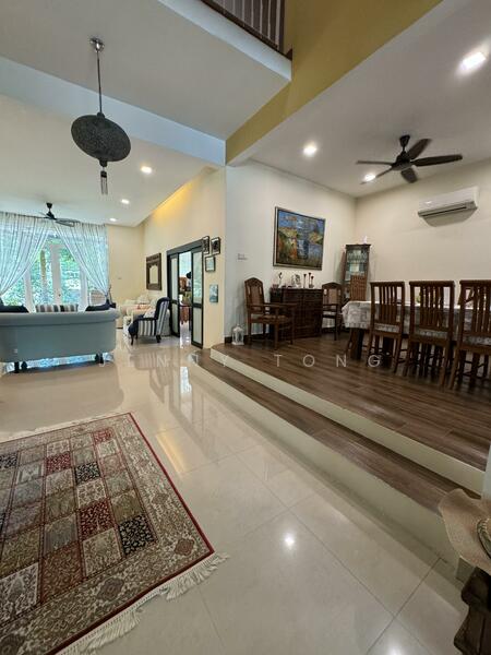 Untuk Dijual - valencia