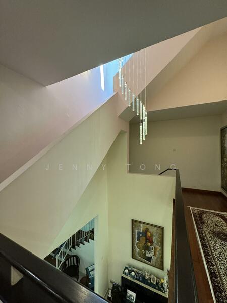 Untuk Dijual - valencia