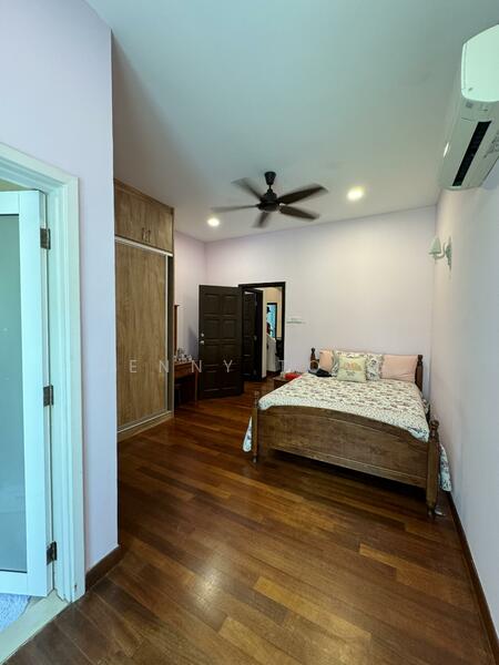 Untuk Dijual - valencia