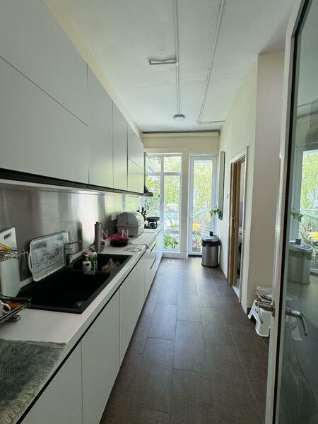 Untuk Dijual - valencia