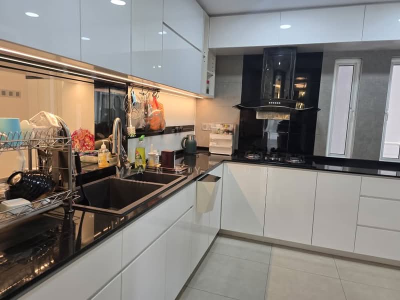 Condominium for Sale at Menara Bintang Goldhill - Manny Lum - Kitchen - PropertyGuru.com.my