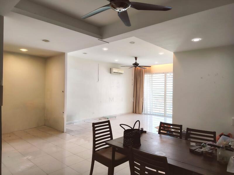 Untuk Dijual - Capri Park Condominium