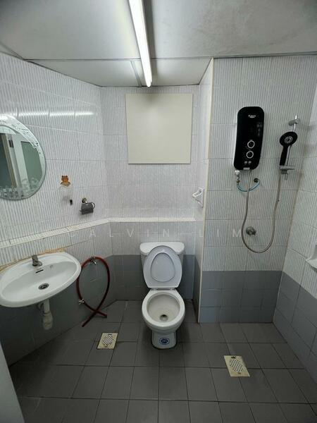 Condominium for Sale at Menara Menjalara - Calvin Lim - Bathroom - PropertyGuru.com.my