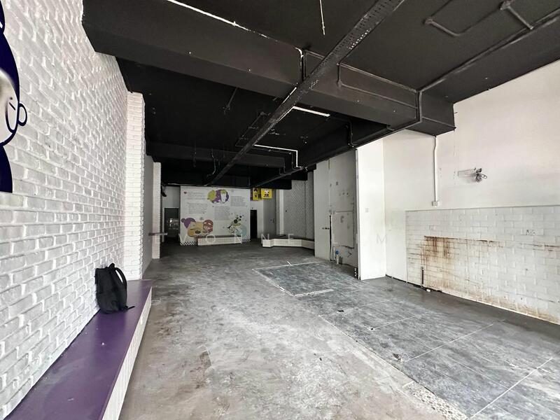 Ground Floor's Interior