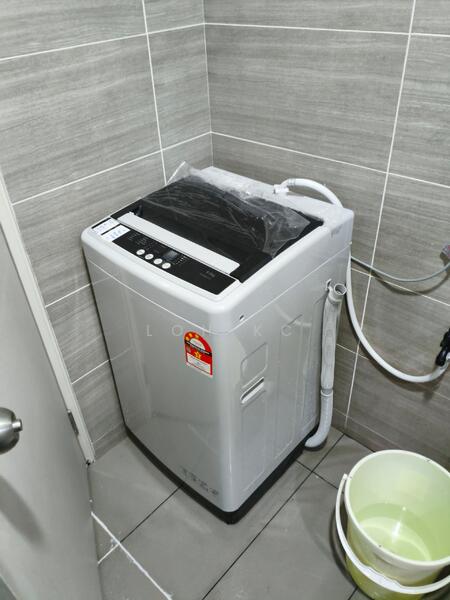 Untuk Disewa - 28 Boulevard