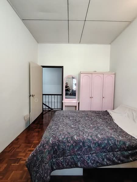 2-storey Terraced House for Sale in Taman Ipoh Selatan (Ipoh) - John Chuah - Bedroom - PropertyGuru.com.my