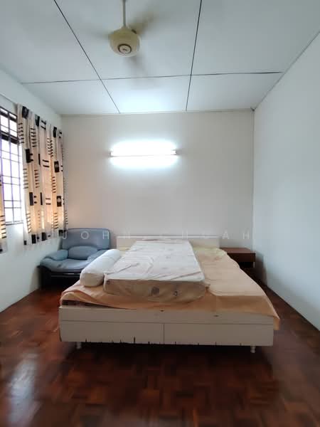 2-storey Terraced House for Sale in Taman Ipoh Selatan (Ipoh) - John Chuah - Bedroom - PropertyGuru.com.my