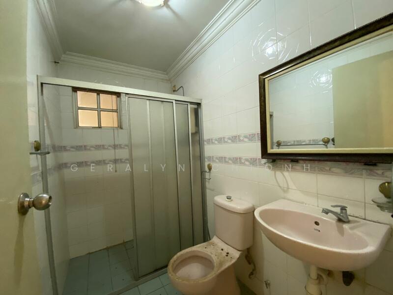 2-storey Terraced House for Sale in Tropicana (Petaling Jaya) - Geralyn Chionh - Bathroom - PropertyGuru.com.my