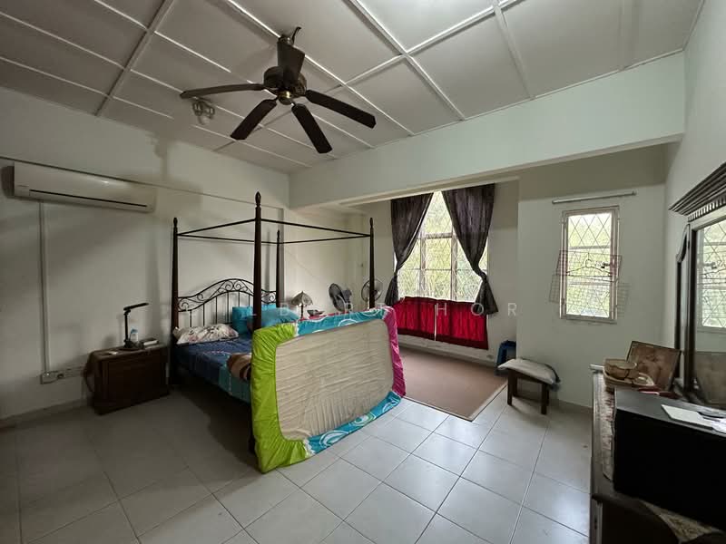 Taman Bukit Jaya untuk Untuk Dijual - RM 899,999, Mac 2026 - Bedroom - PropertyGuru.com.my