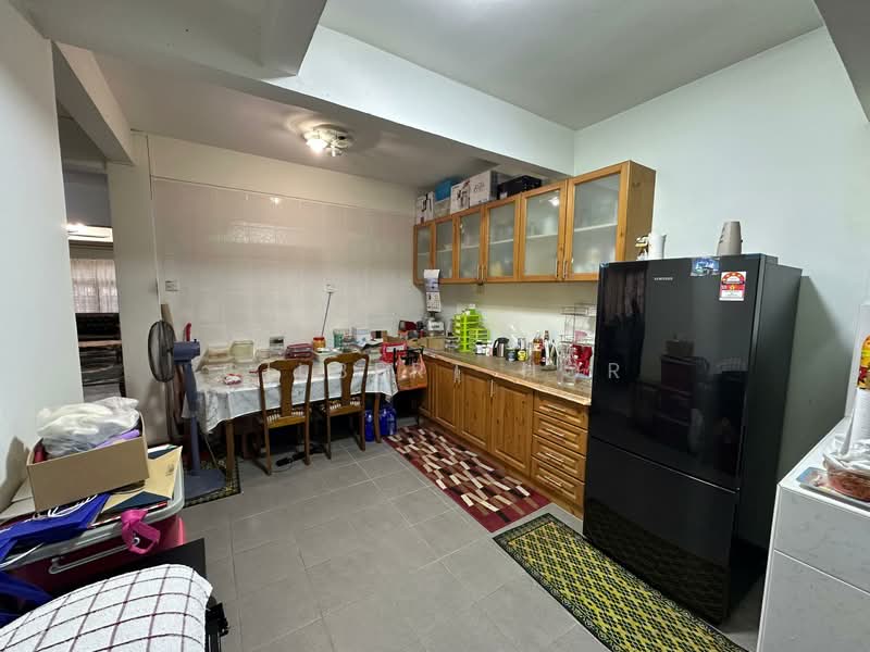 Taman Bukit Jaya untuk Untuk Dijual - RM 899,999, Mac 2026 - Kitchen - PropertyGuru.com.my