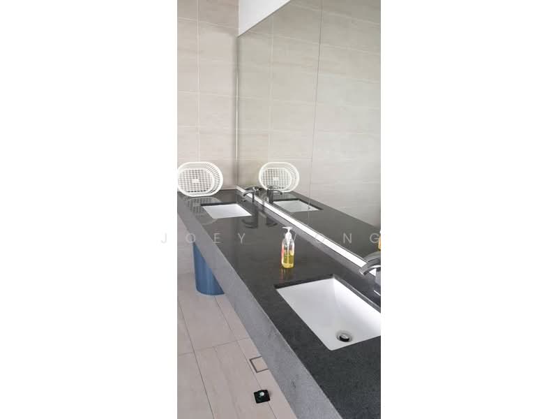 Semi-Detached House for Sale in Taman Equine (Seri Kembangan) - Joey Wong - Bathroom - PropertyGuru.com.my