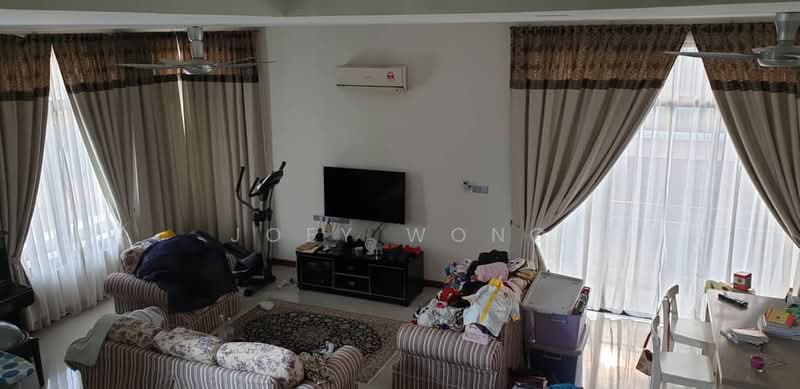 Semi-Detached House for Sale in Taman Equine (Seri Kembangan) - Joey Wong - Living Room - PropertyGuru.com.my