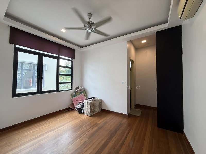 Semi-Detached House for Sale in Taman Equine (Seri Kembangan) - Joey Wong - Bedroom - PropertyGuru.com.my