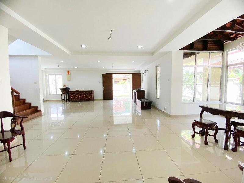 Rumah Banglo untuk Dijual di Sunway Damansara (Kota Damansara) - Geralyn Chionh - Living Room - PropertyGuru.com.my