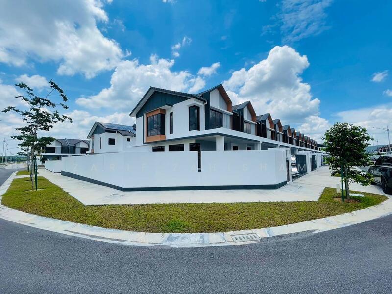 2-storey Terraced House for Sale in Sepang (Selangor) - Zarif Zahisham - PropertyGuru.com.my
