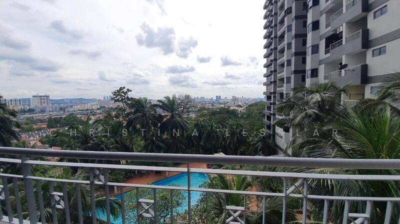 Master Bedroom Balcony