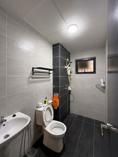 Service Residence for Rent at Imperial / Cornell Suites @ EduSentral - Alvin Teoh - Bathroom - PropertyGuru.com.my