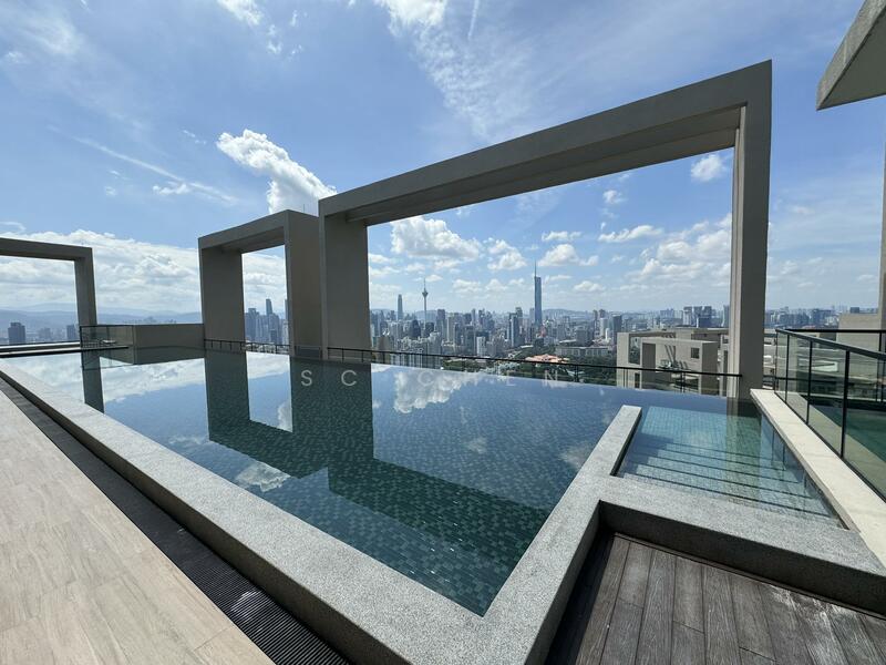 credit: fb duta park residence Pool