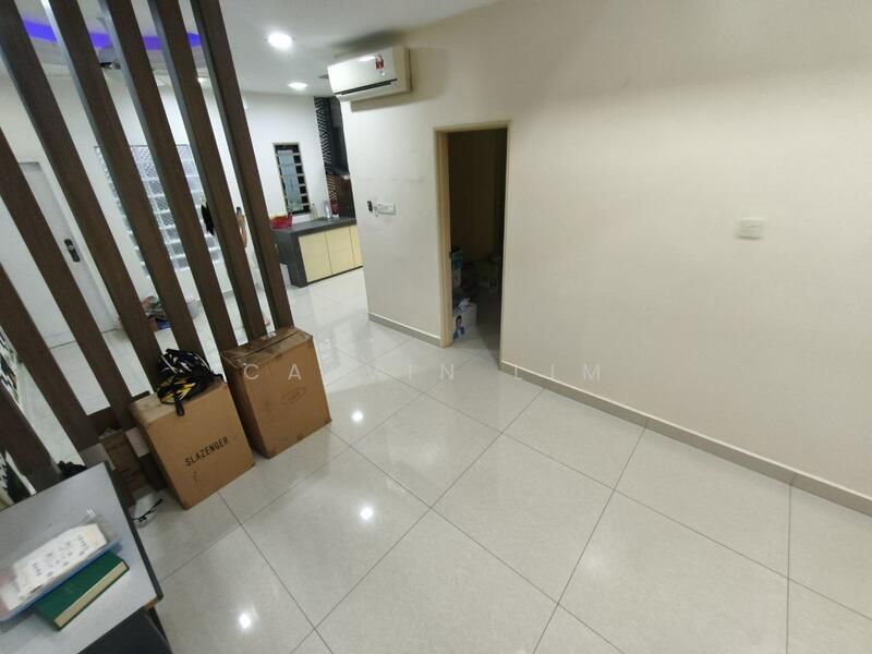 Terraced House for Sale in Prima Selayang (Selayang) - Calvin Lim - Entrance - PropertyGuru.com.my