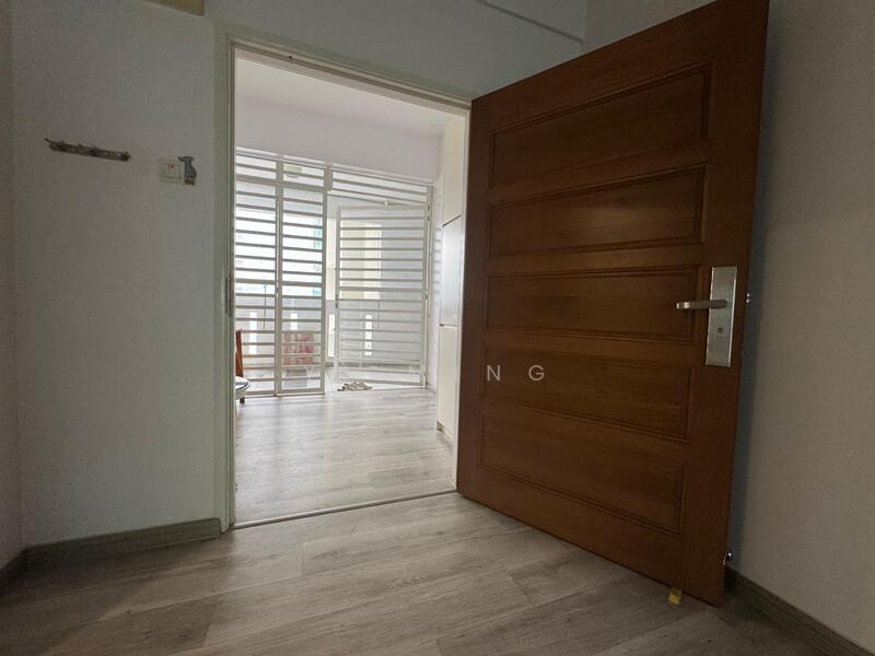 Untuk Dijual - One World 2 (1-Sky)