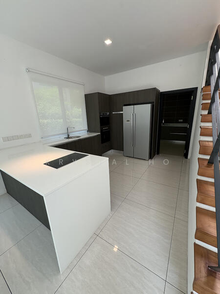 Bungalow for Sale in Leisure Farm (Gelang Patah) - Krystal Ho - Kitchen - PropertyGuru.com.my
