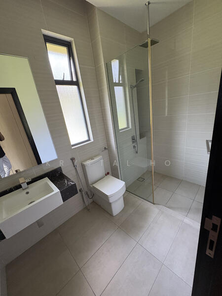 Bungalow for Sale in Iskandar Puteri (Nusajaya) (Johor) - Krystal Ho - Bathroom - PropertyGuru.com.my