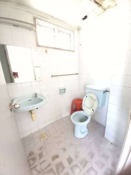Rumah Teres 2 Tingkat untuk Dijual di Usj 2 (Subang Jaya) - GS CHUA - Bathroom - PropertyGuru.com.my