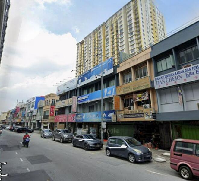 For Sale - Kepong Town Facing Main Road @ Near to MRT