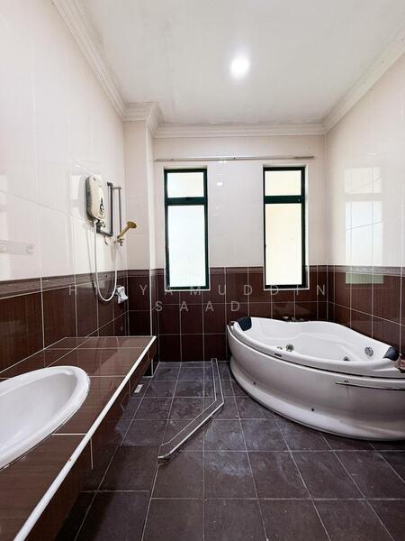 Untuk Disewa - Kota Warisan