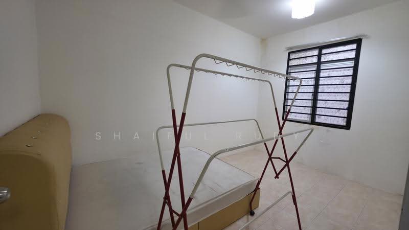 Pangsapuri untuk Disewa di Seremban Putra - Shaiful Rudy - Bedroom - PropertyGuru.com.my